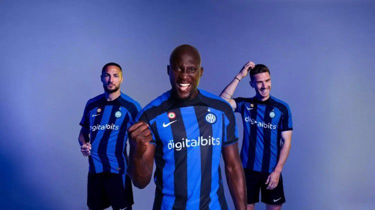 男男军人警察裸体